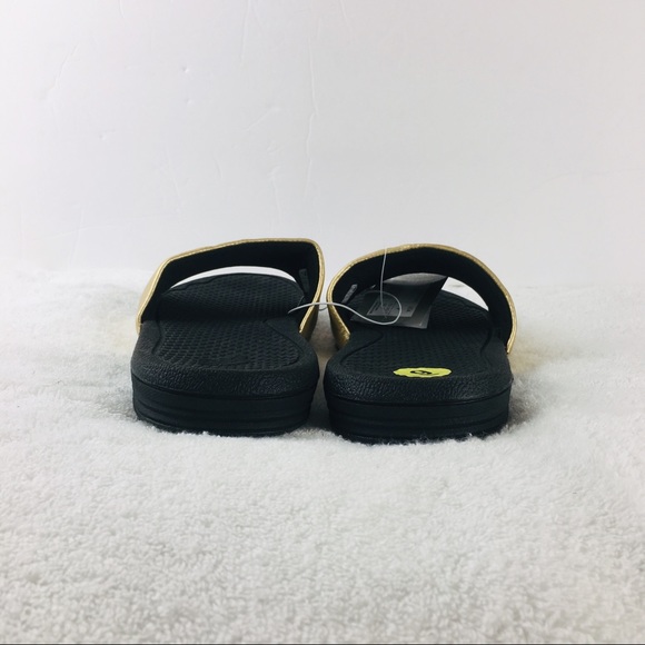 new balance pool slides